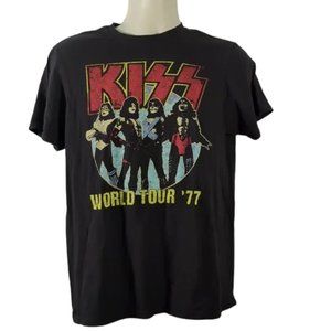 Kiss world Tour '77 t-shirt size medium